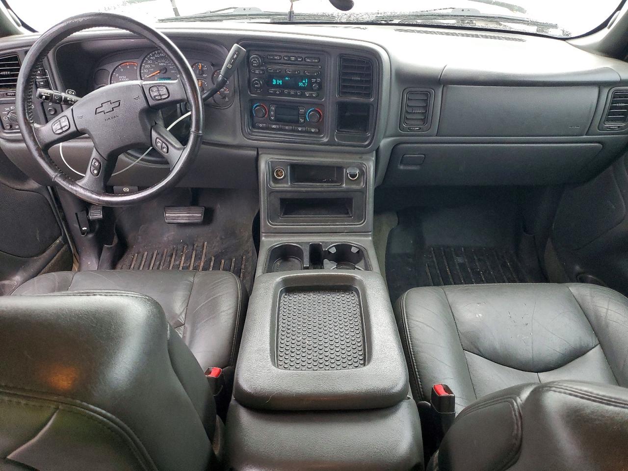 2005 CHEVROLET SILVERADO K3500 photo 8