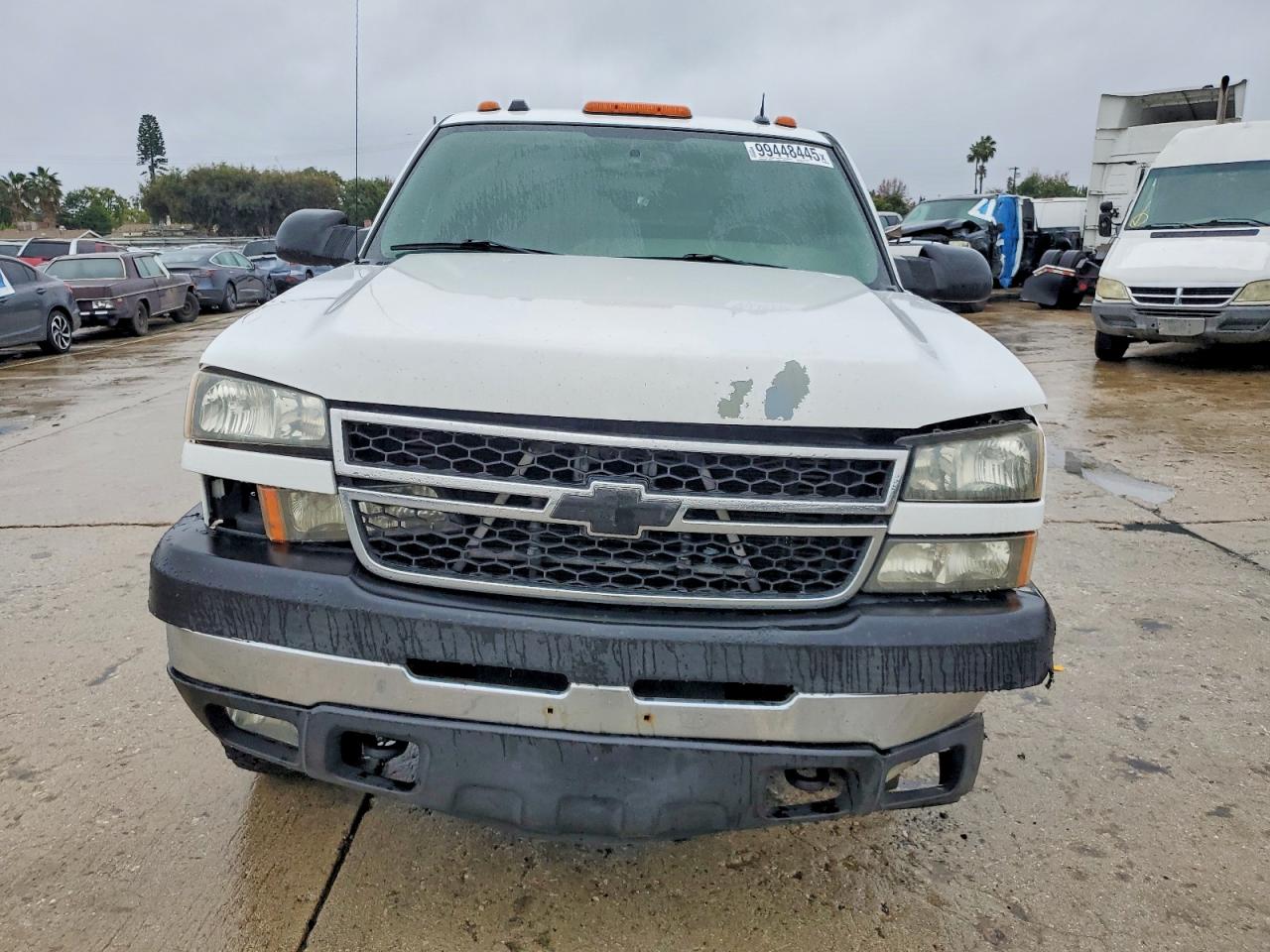 2005 CHEVROLET SILVERADO K3500 photo 5
