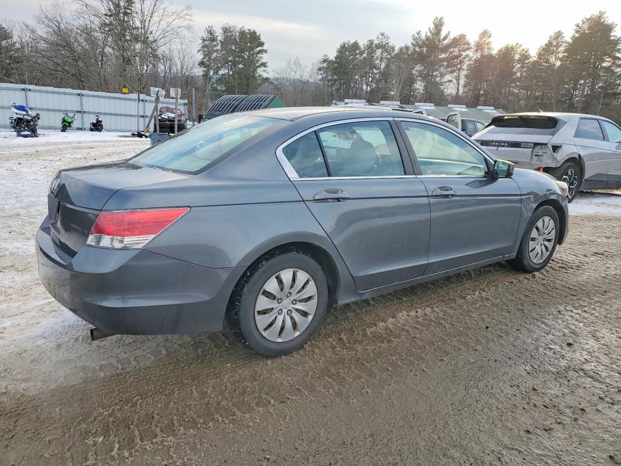 2008 HONDA ACCORD LX photo 3