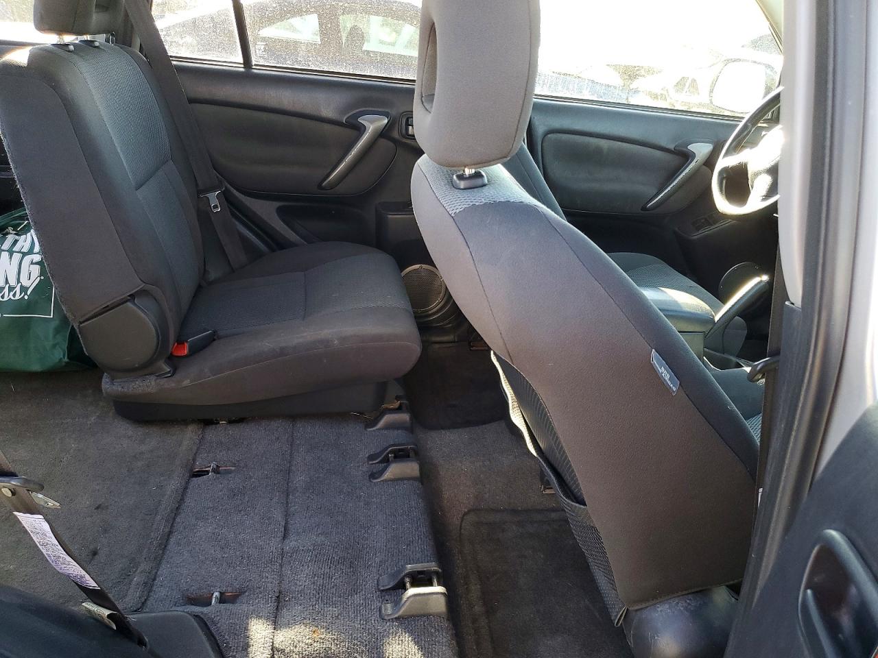 2005 TOYOTA RAV4 photo 11