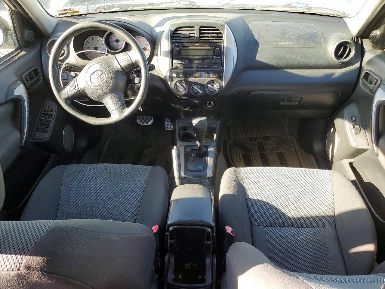 2005 TOYOTA RAV4 photo 8