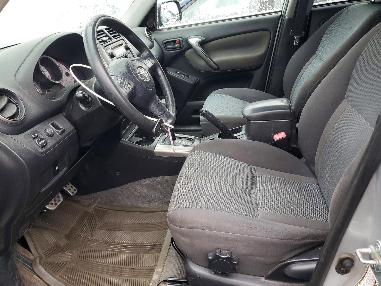 2005 TOYOTA RAV4 photo 7