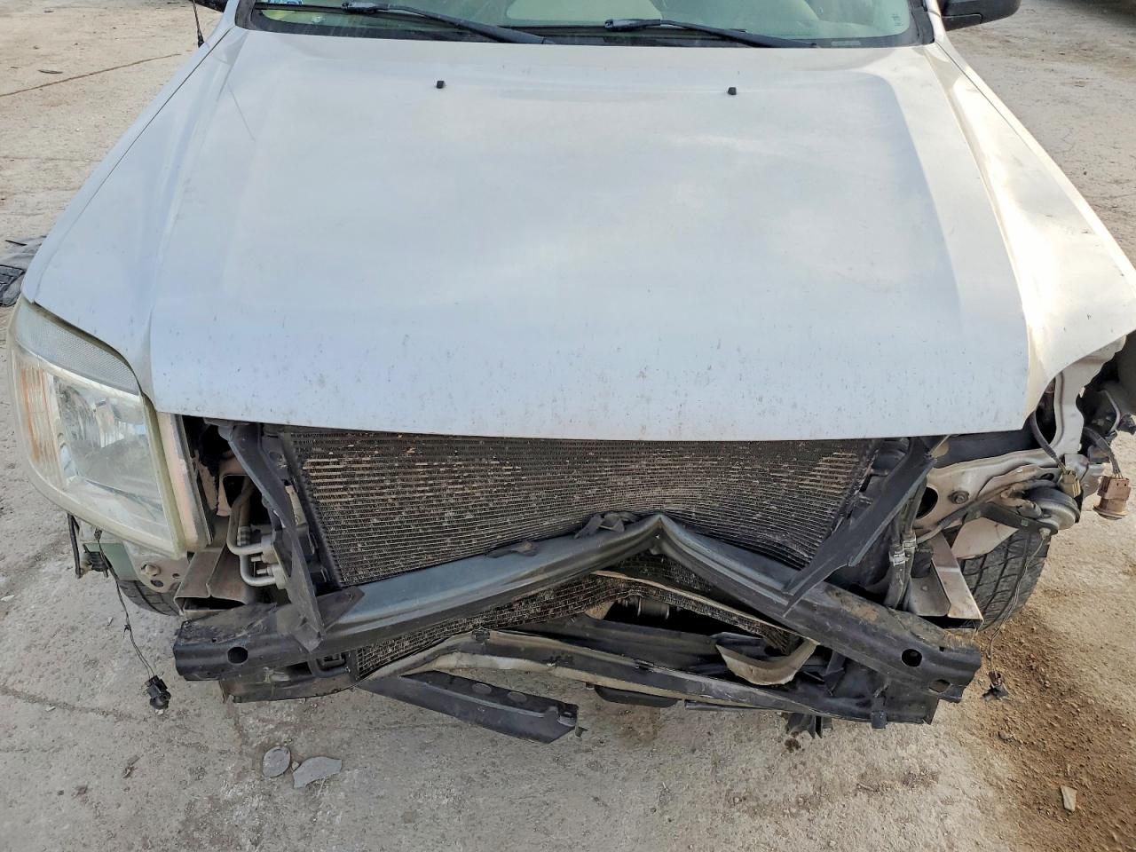 2008 MERCURY MARINER photo 12
