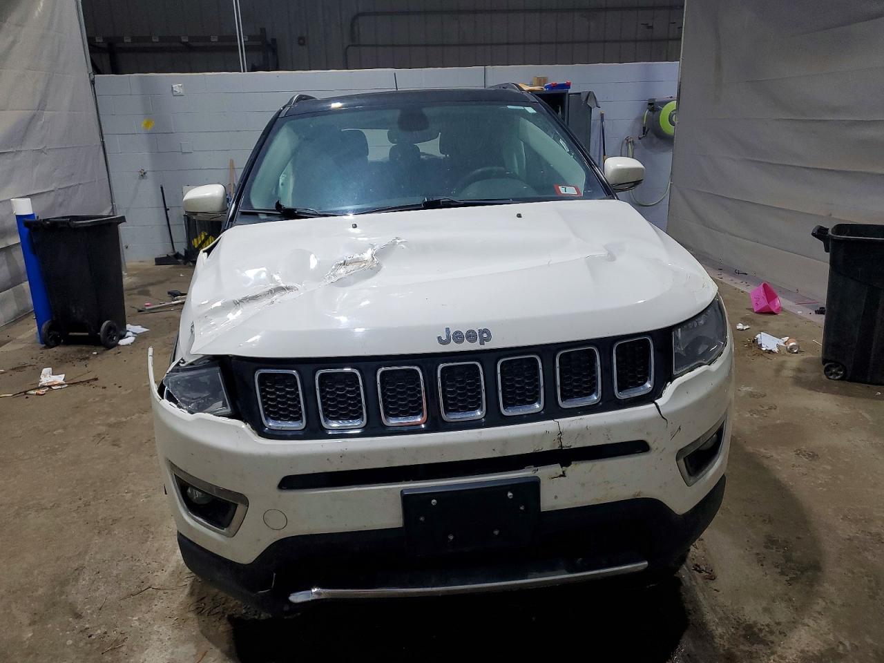 2019 JEEP COMPASS LIMITED photo 9