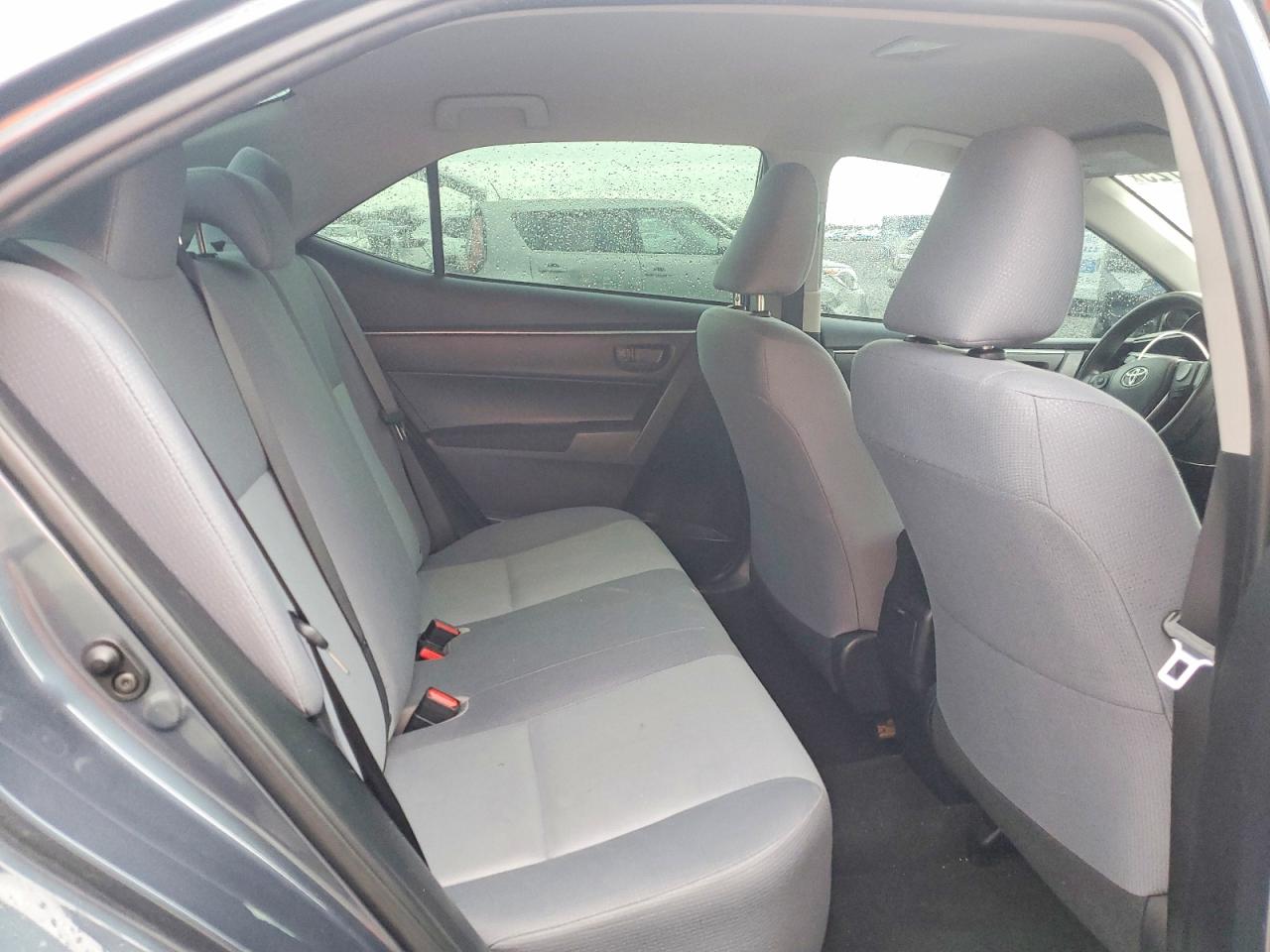 2016 TOYOTA COROLLA L photo 10