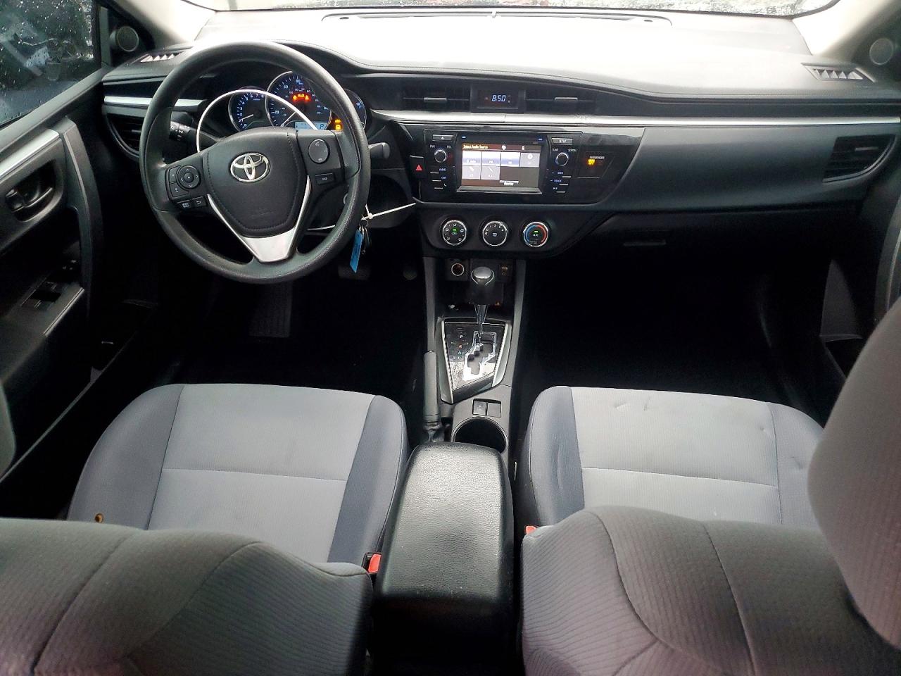 2016 TOYOTA COROLLA L photo 8
