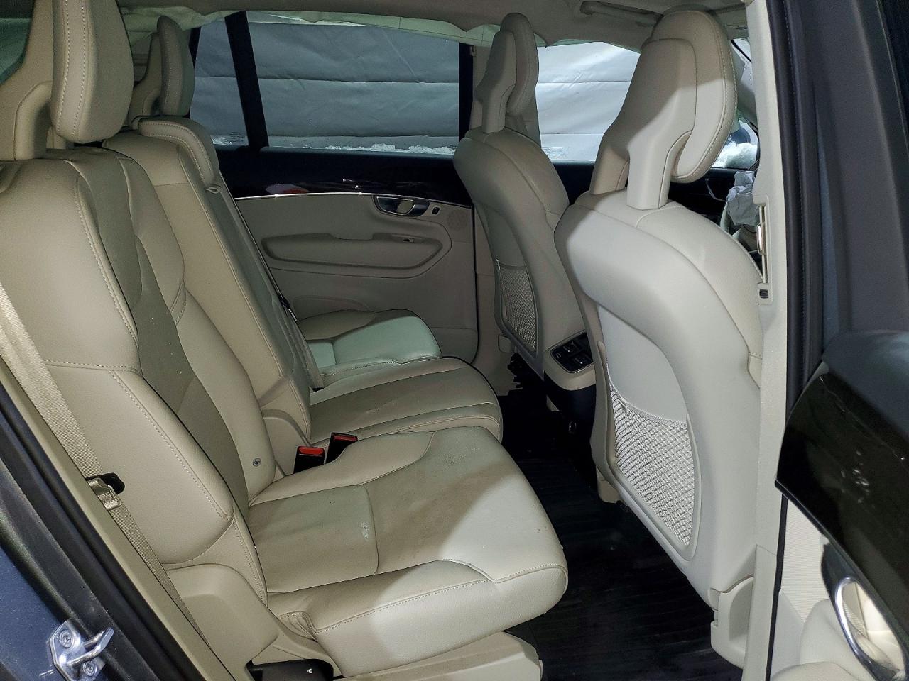 2017 VOLVO XC90 T6 photo 11