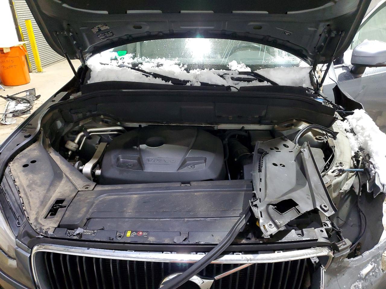 2017 VOLVO XC90 T6 photo 12
