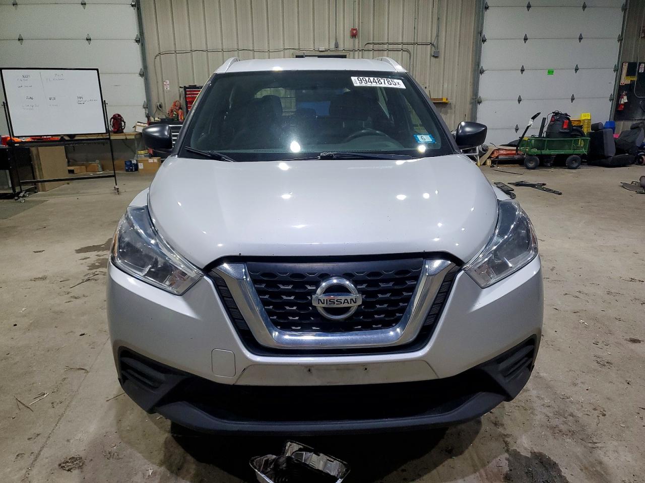 2019 NISSAN KICKS S photo 5