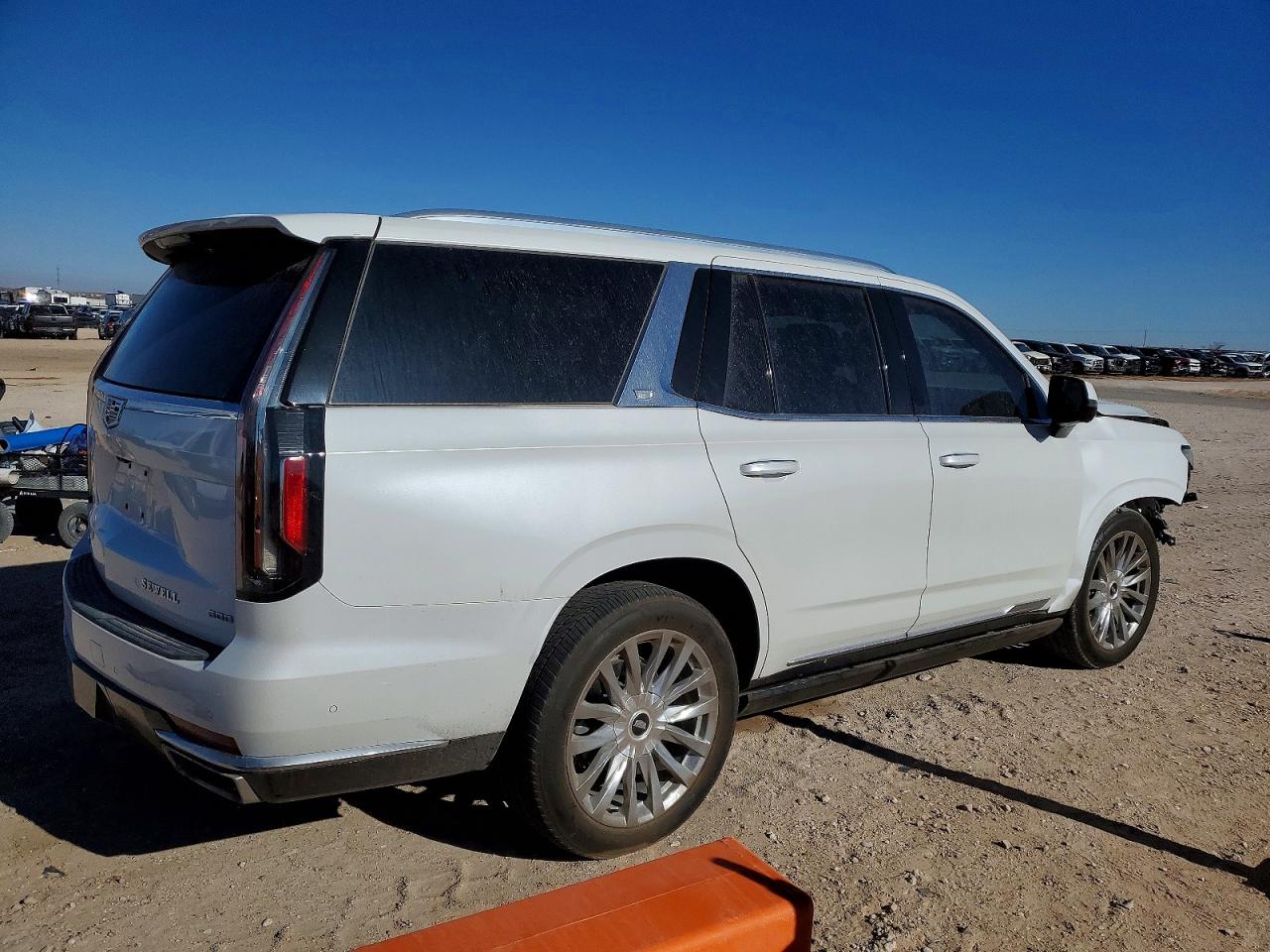 2023 CADILLAC ESCALADE PREMIUM LUXURY photo 3