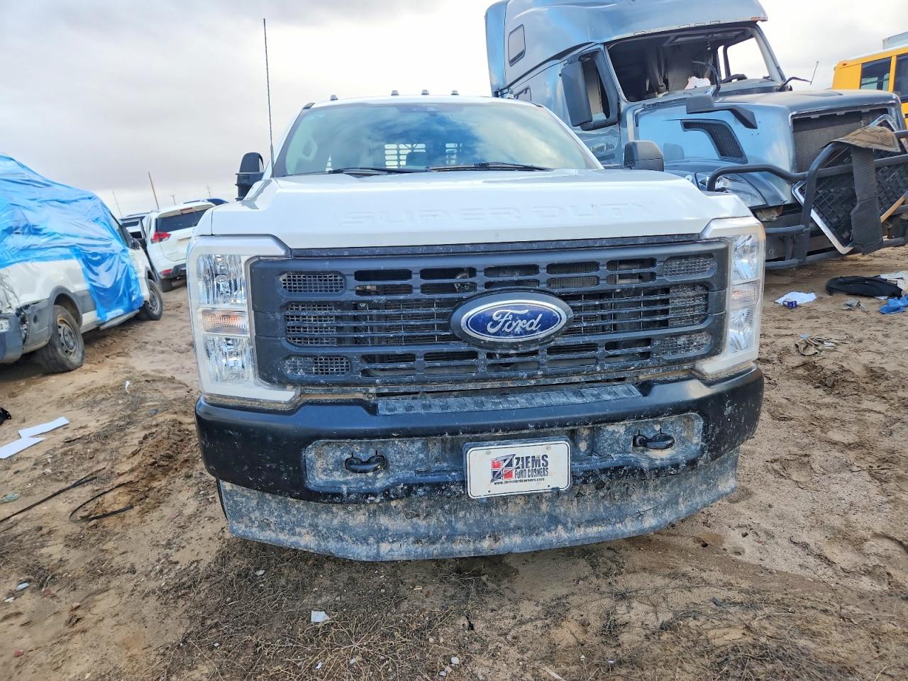 2024 FORD SUPER DUTY F-350 W/S photo 9