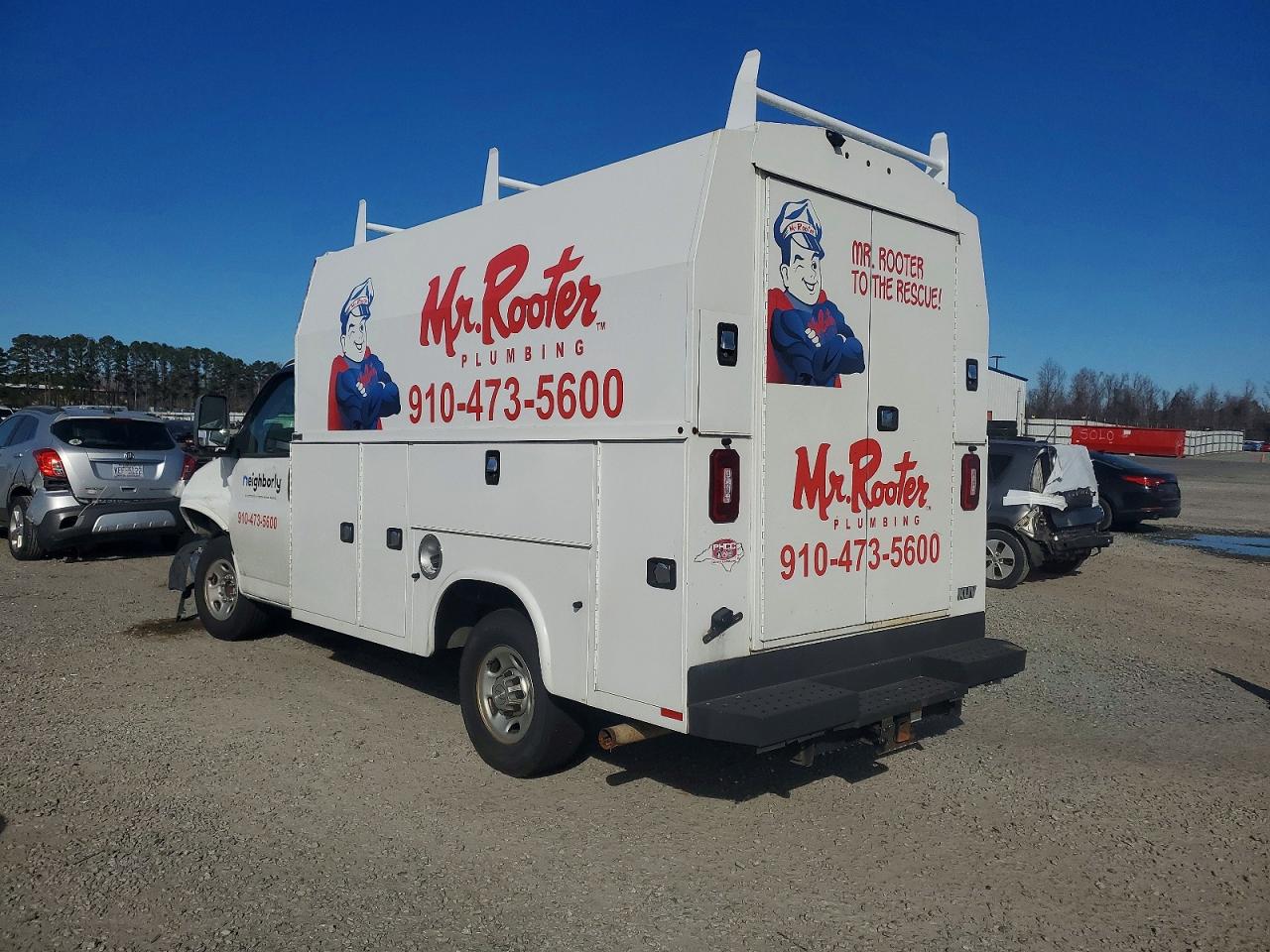 2019 CHEVROLET EXPRESS G3500 photo 2