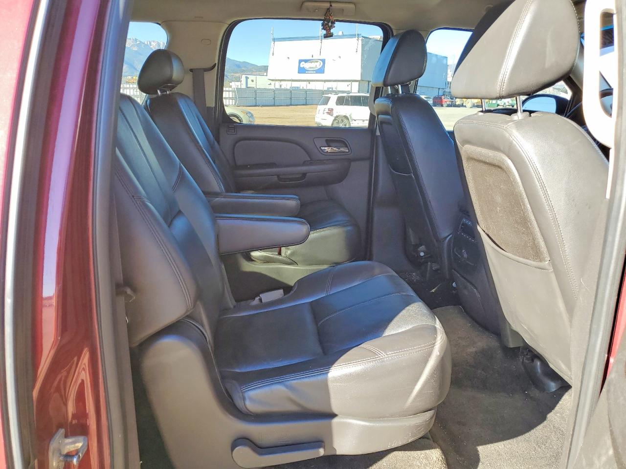 2008 CHEVROLET SUBURBAN K1500 LS photo 11