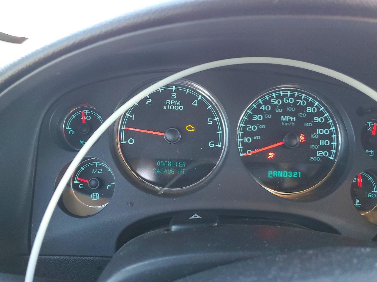 2008 CHEVROLET SUBURBAN K1500 LS photo 9