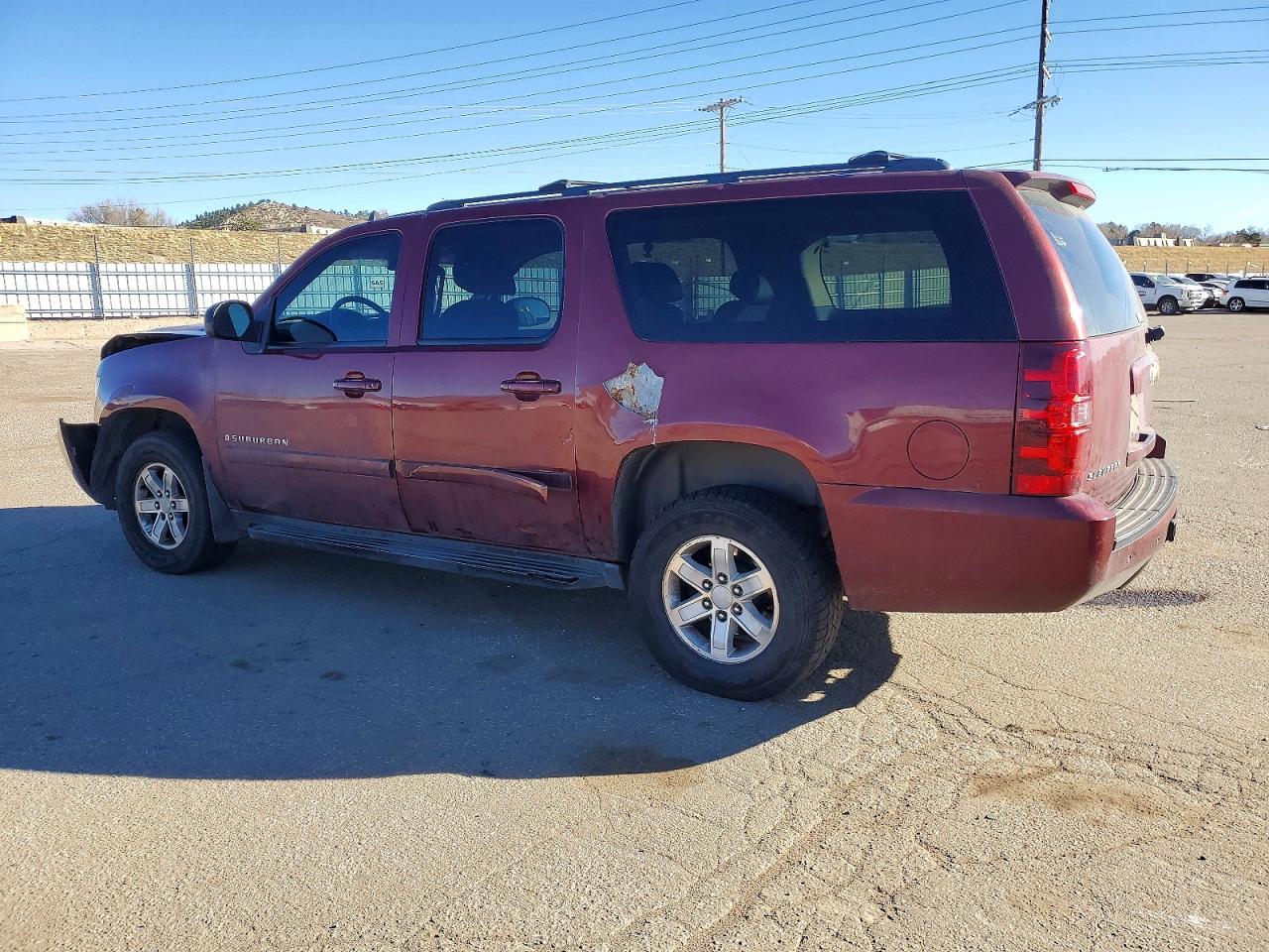 2008 CHEVROLET SUBURBAN K1500 LS photo 2