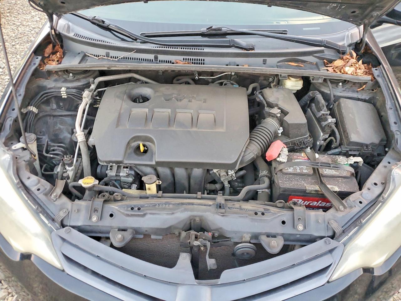 2015 TOYOTA COROLLA L photo 11