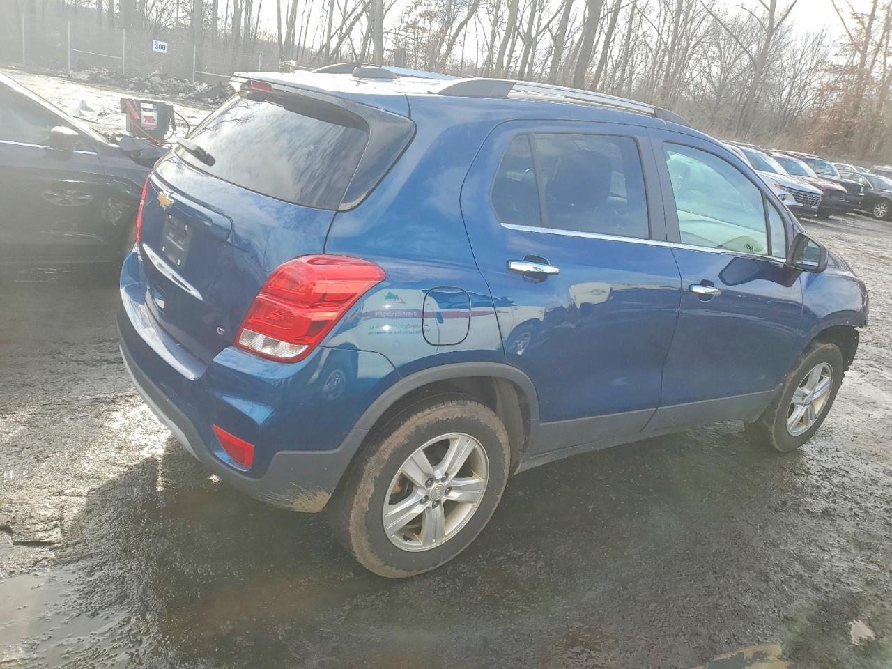 2020 CHEVROLET TRAX 1LT photo 3