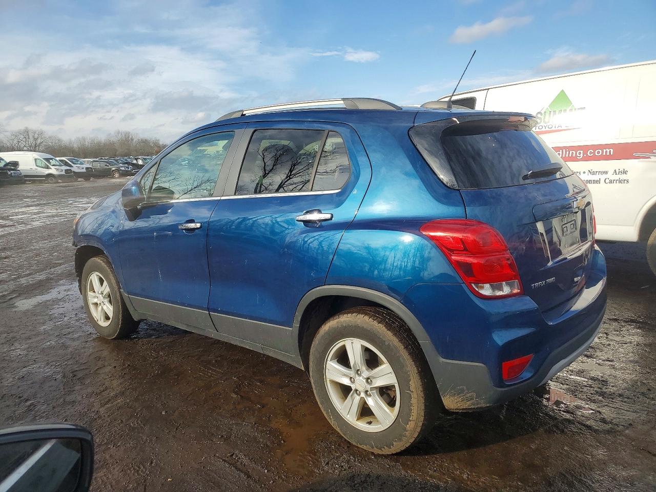 2020 CHEVROLET TRAX 1LT photo 2