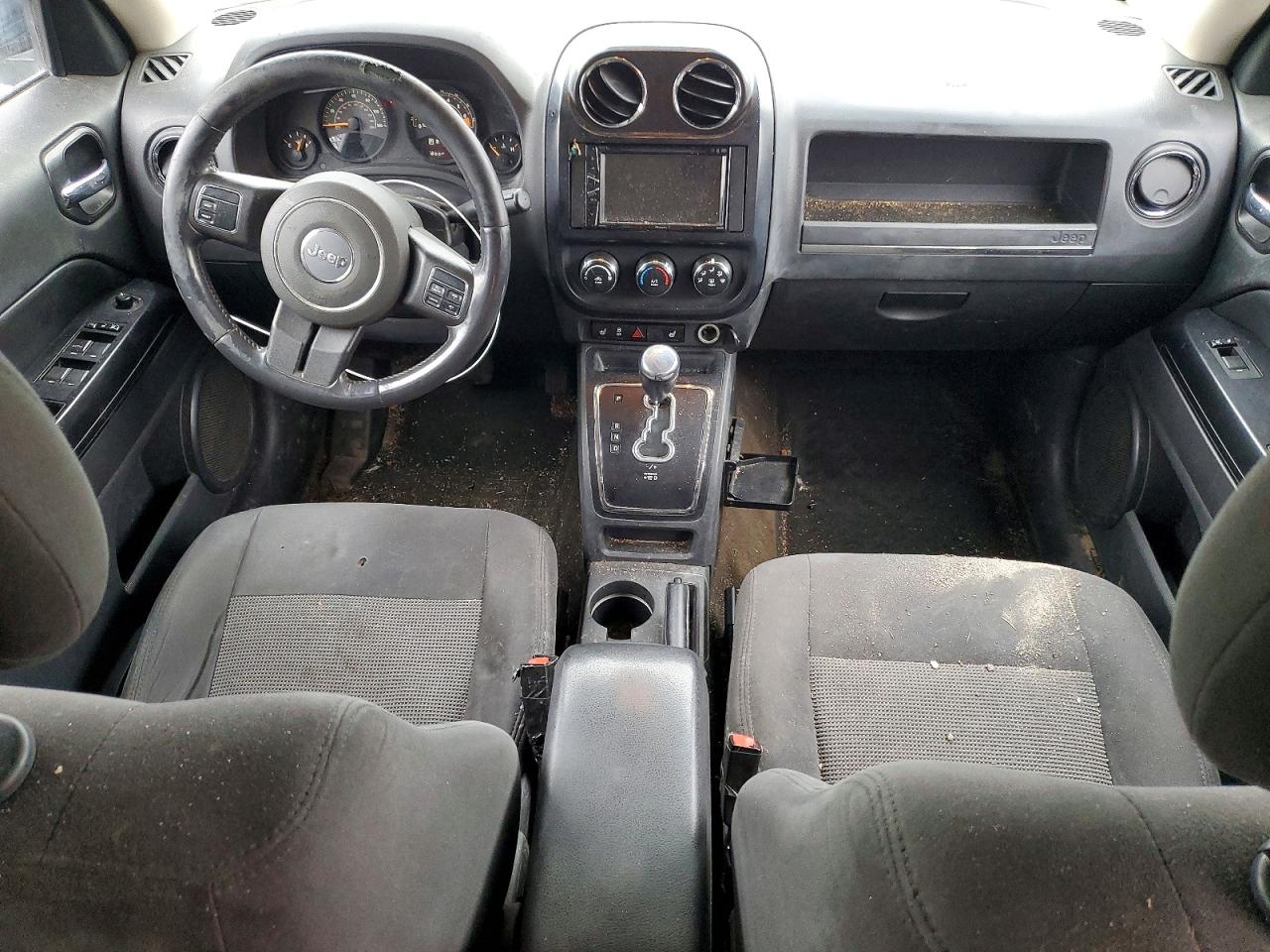 2015 JEEP PATRIOT LATITUDE photo 8