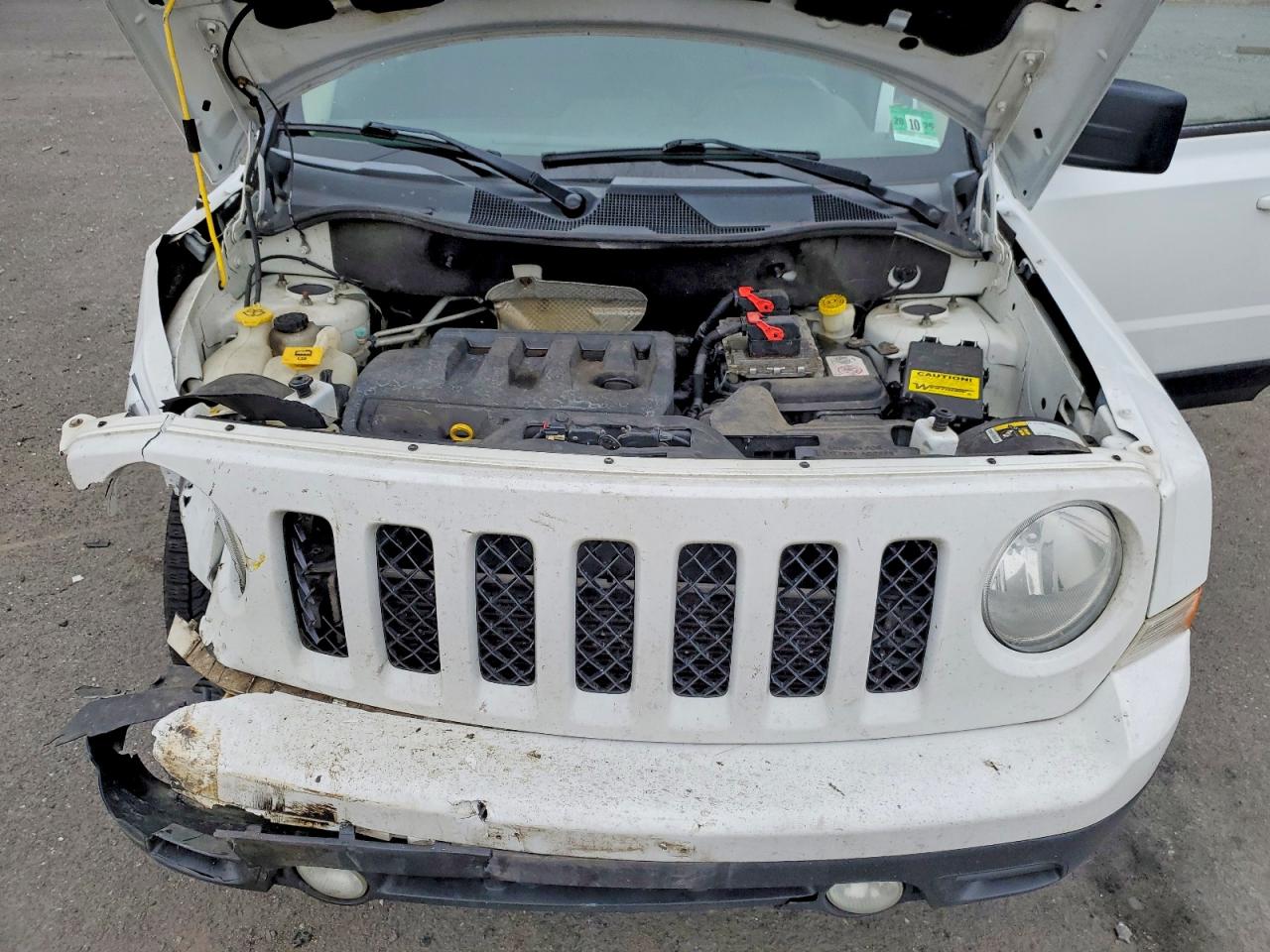 2015 JEEP PATRIOT LATITUDE photo 11