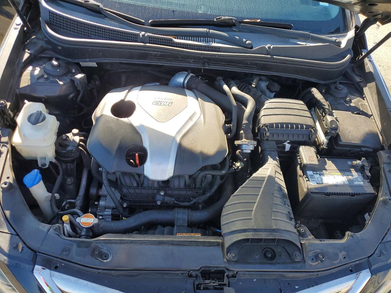 2011 HYUNDAI SONATA SE photo 11