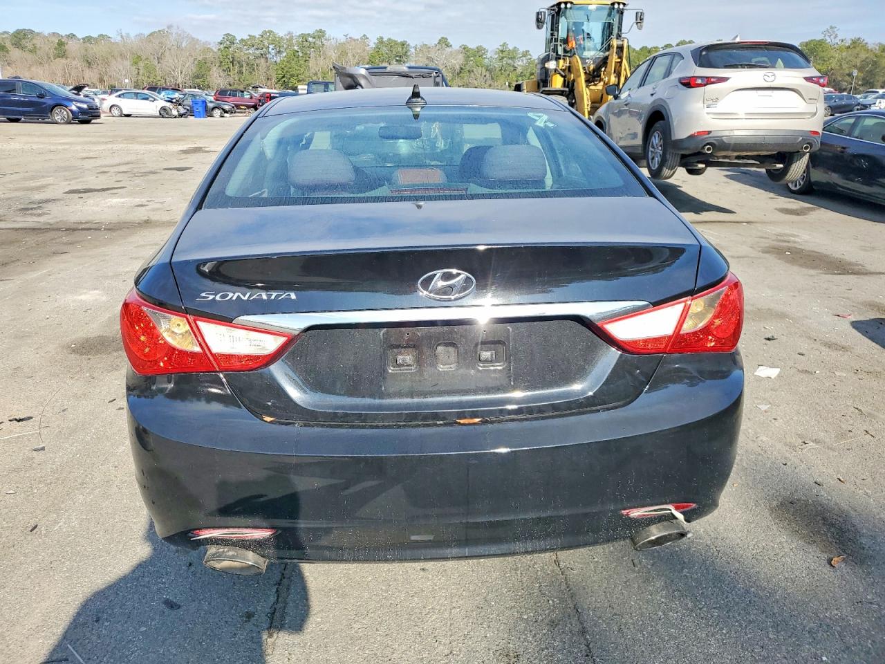 2011 HYUNDAI SONATA SE photo 6