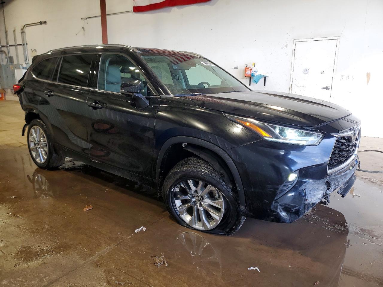 2020 TOYOTA HIGHLANDER LIMITED photo 4