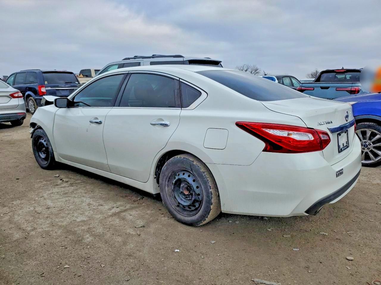 2016 NISSAN ALTIMA 2.5 photo 2
