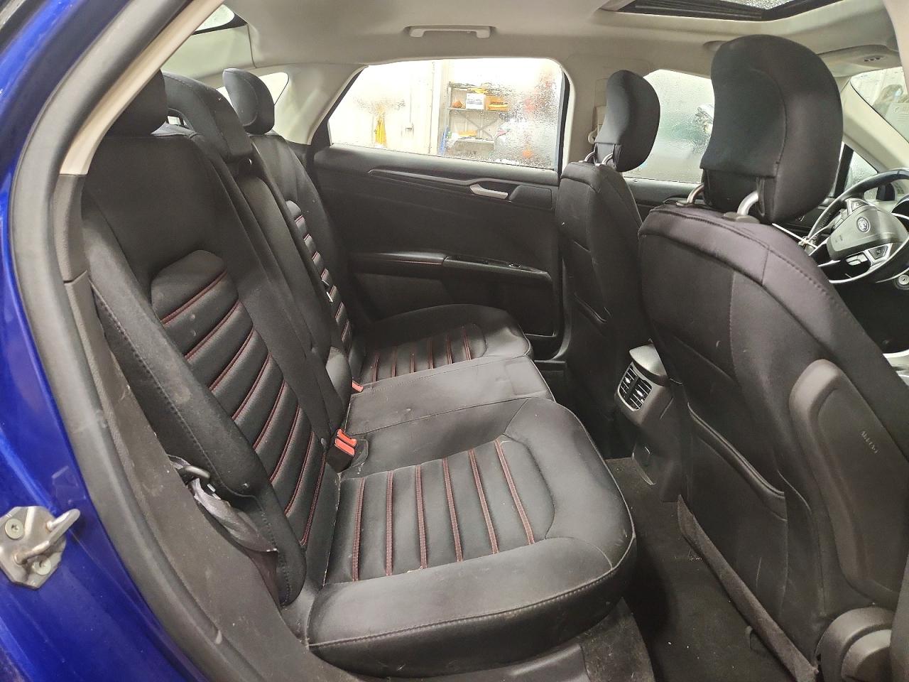 2013 FORD FUSION SE photo 10