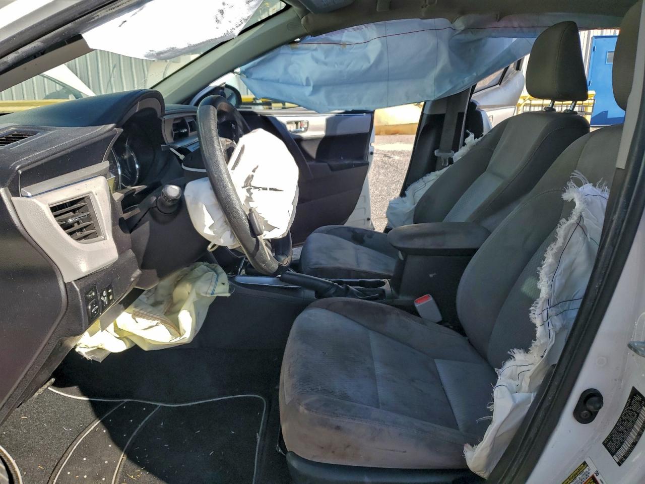 2016 TOYOTA COROLLA L photo 13