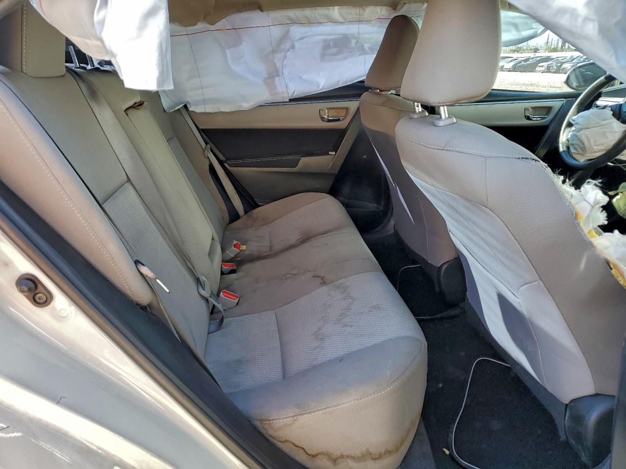 2016 TOYOTA COROLLA L photo 19