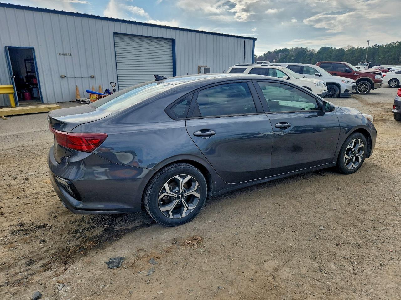 2021 KIA FORTE FE photo 5