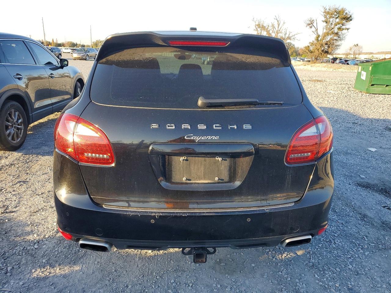 2013 PORSCHE CAYENNE photo 6