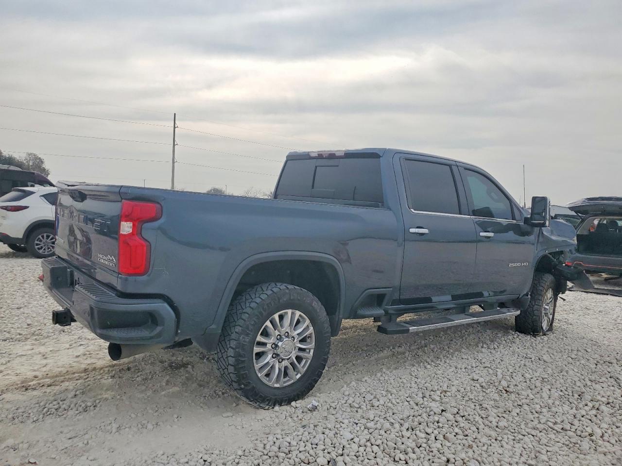 2020 CHEVROLET SILVERADO K2500 HIGH COUNTRY photo 3