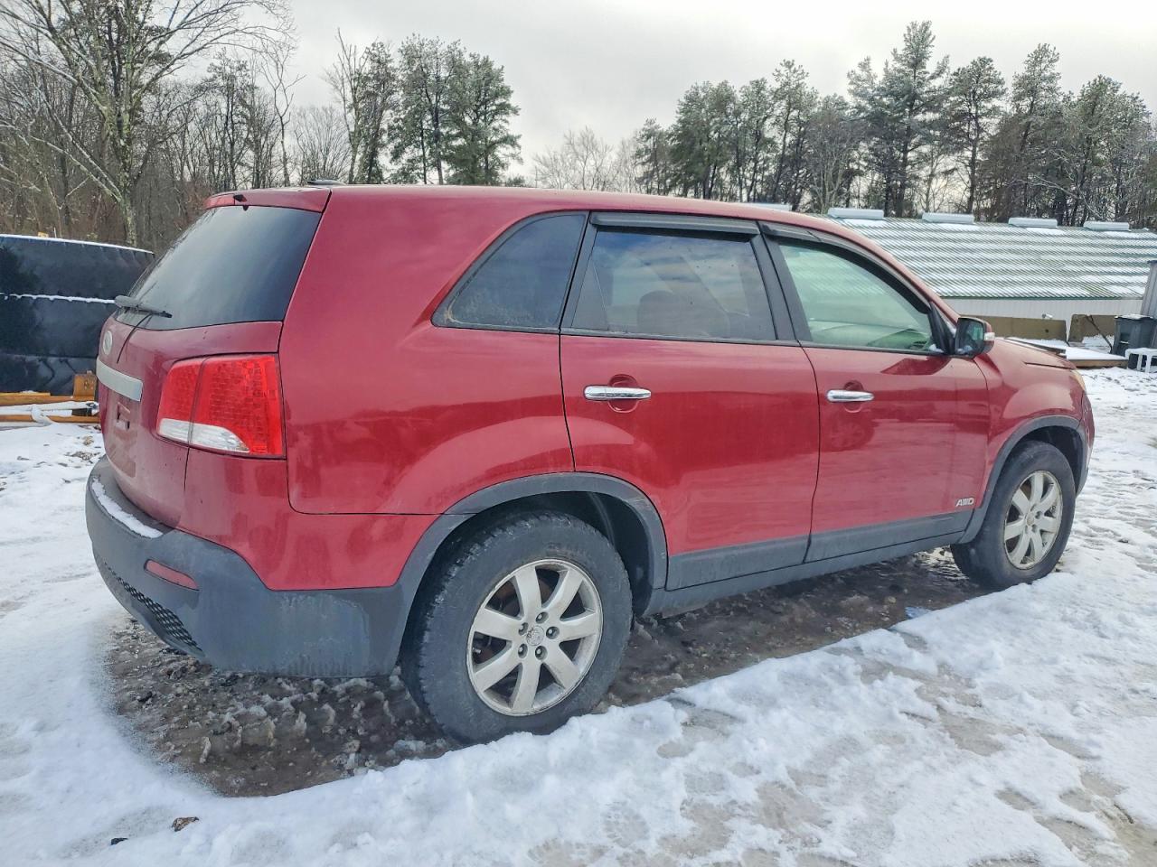 2011 KIA SORENTO BASE photo 3
