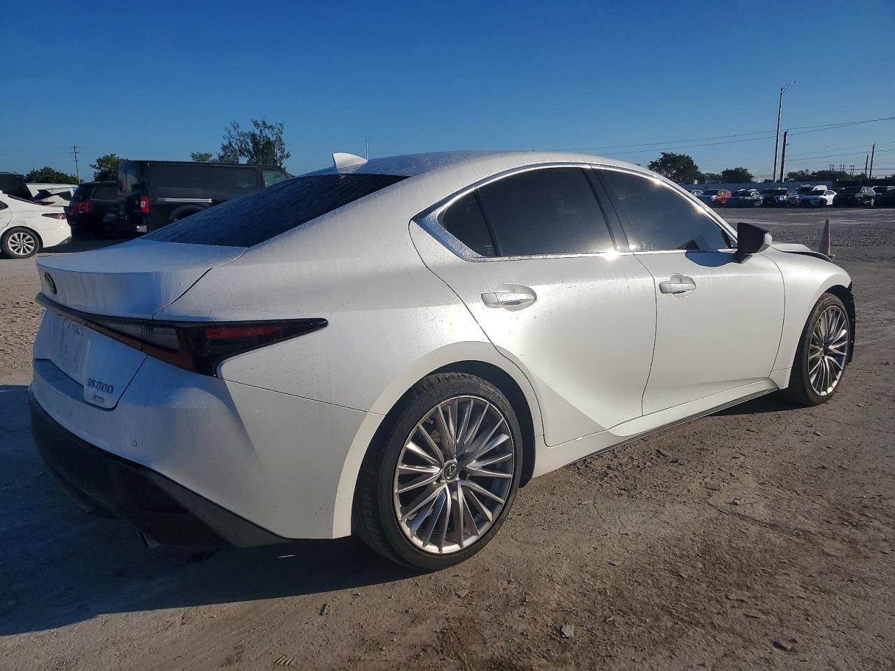2022 LEXUS IS 300 photo 3