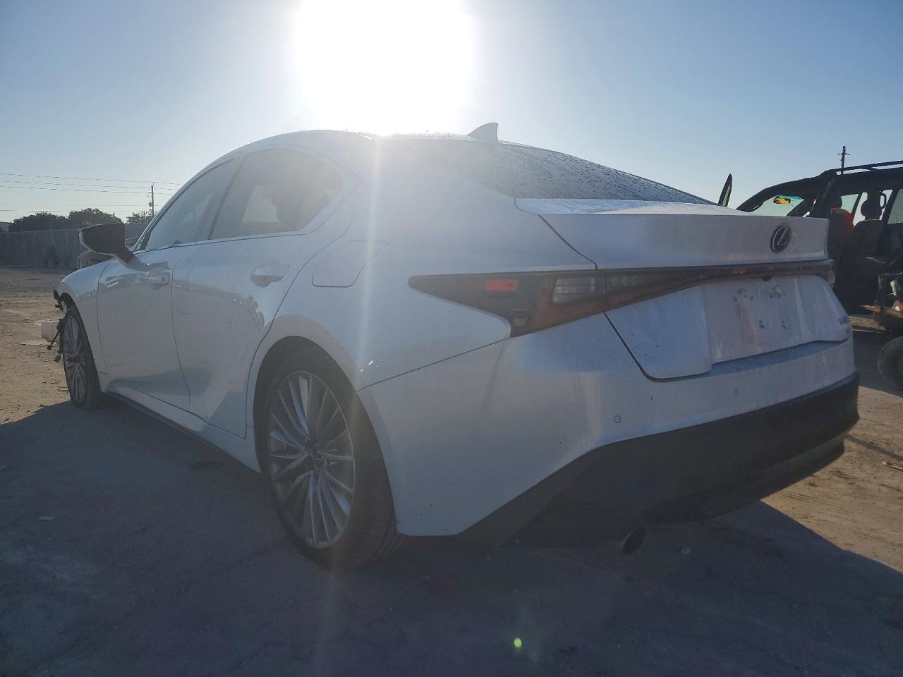 2022 LEXUS IS 300 photo 2