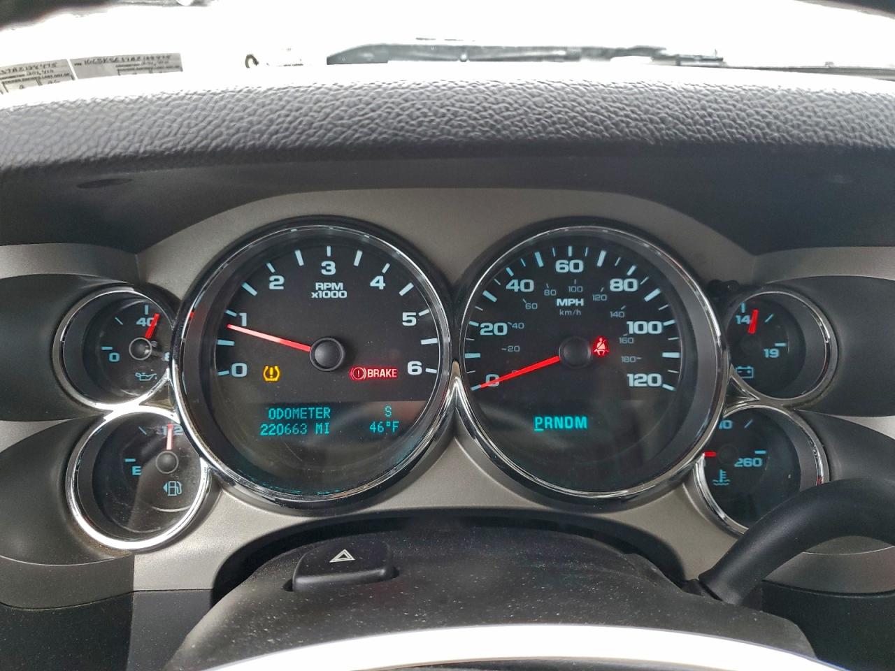 2010 CHEVROLET SILVERADO K1500 LT photo 9