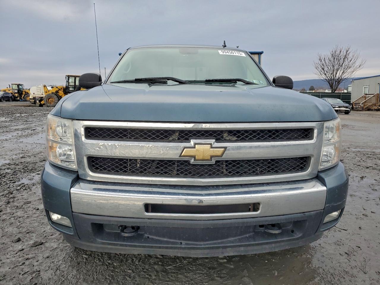 2010 CHEVROLET SILVERADO K1500 LT photo 5