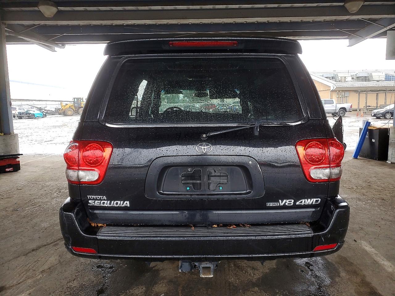 2005 TOYOTA SEQUOIA LIMITED photo 6