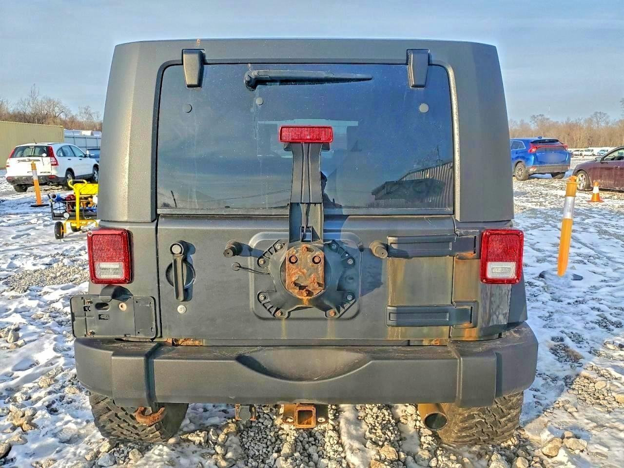 2010 JEEP WRANGLER UNLIMITED RUBICON photo 6
