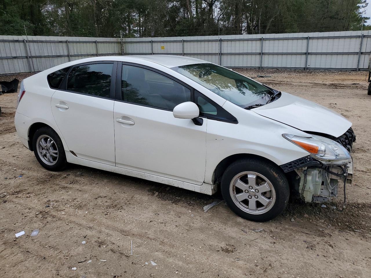 2011 TOYOTA PRIUS photo 4