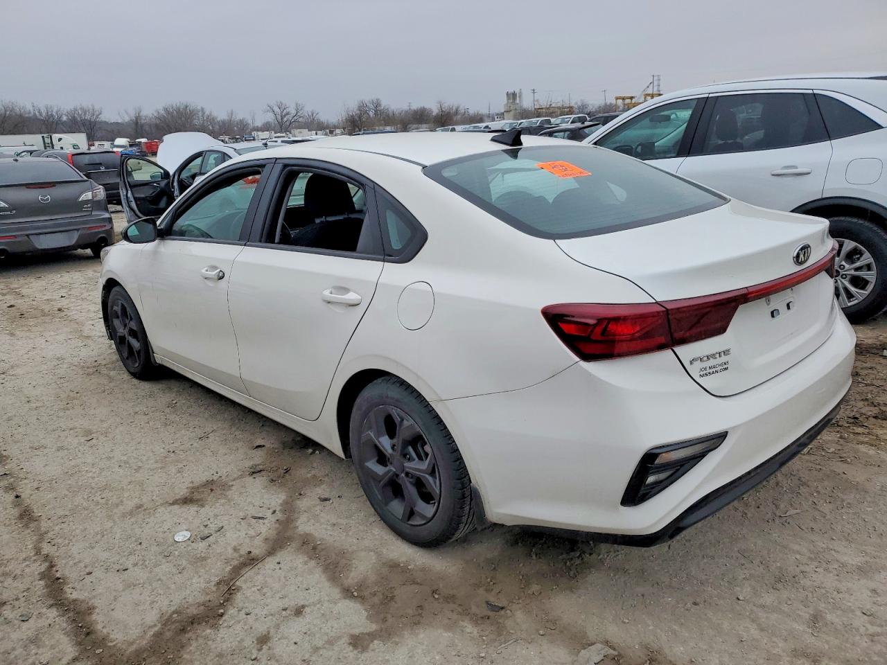 2020 KIA FORTE FE photo 2