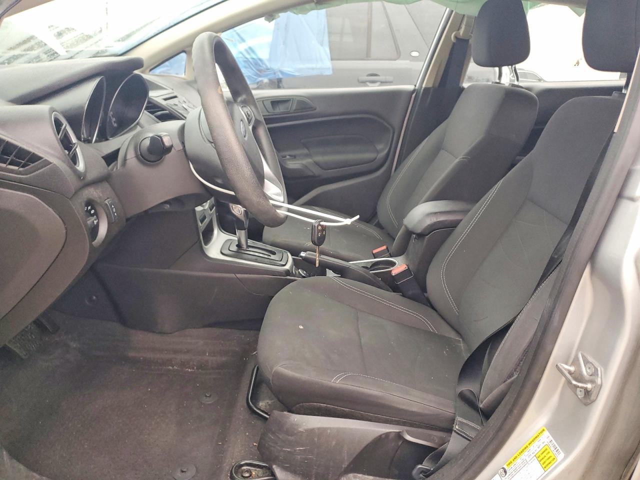 2018 FORD FIESTA SE photo 7