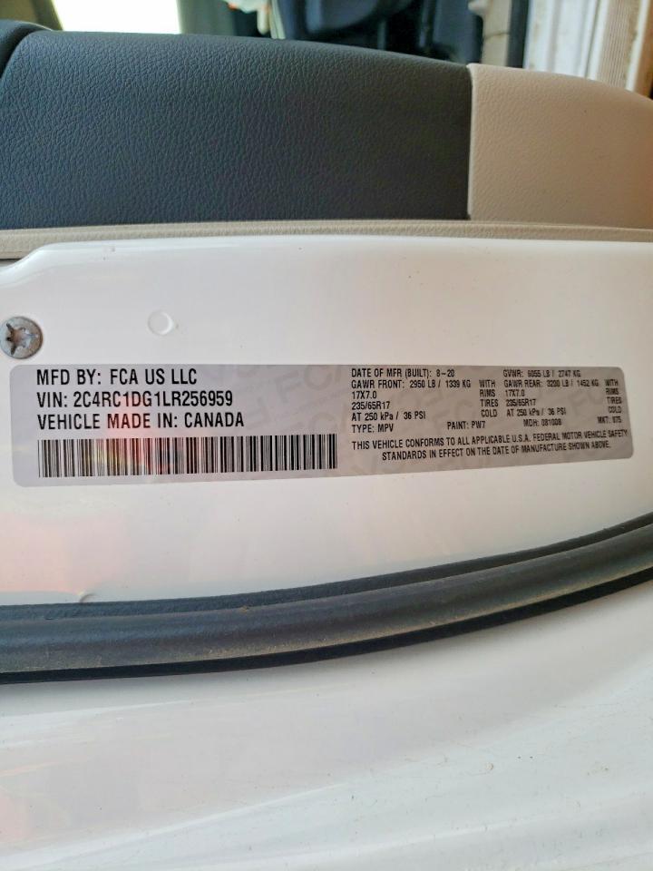 2020 CHRYSLER VOYAGER LXI photo 13