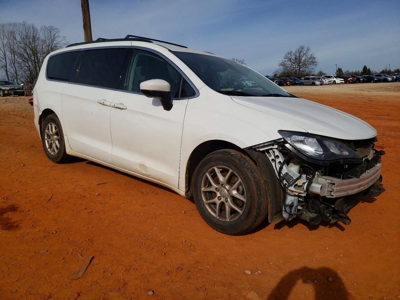 2020 CHRYSLER VOYAGER LXI photo 4