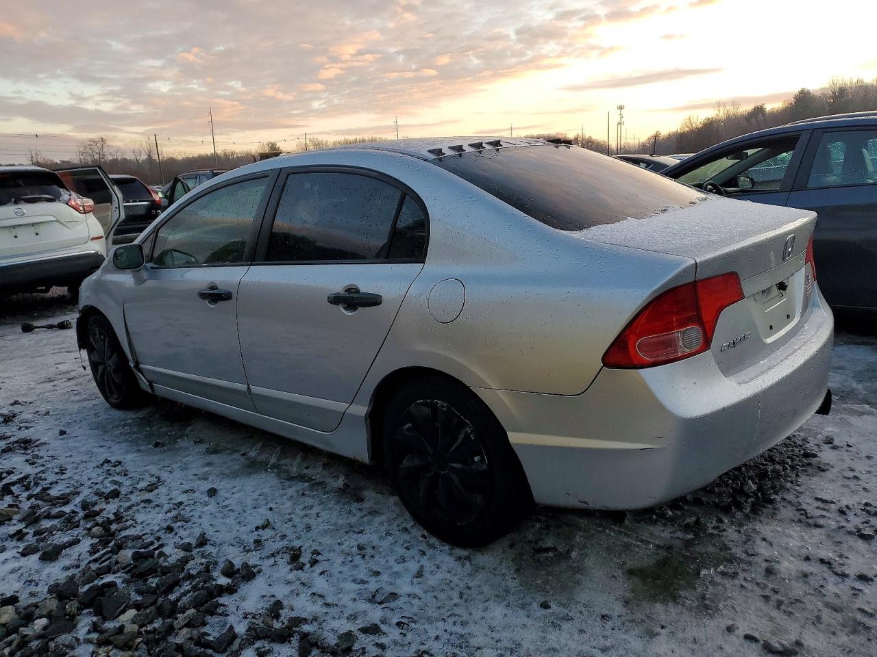 2006 HONDA CIVIC LX photo 2
