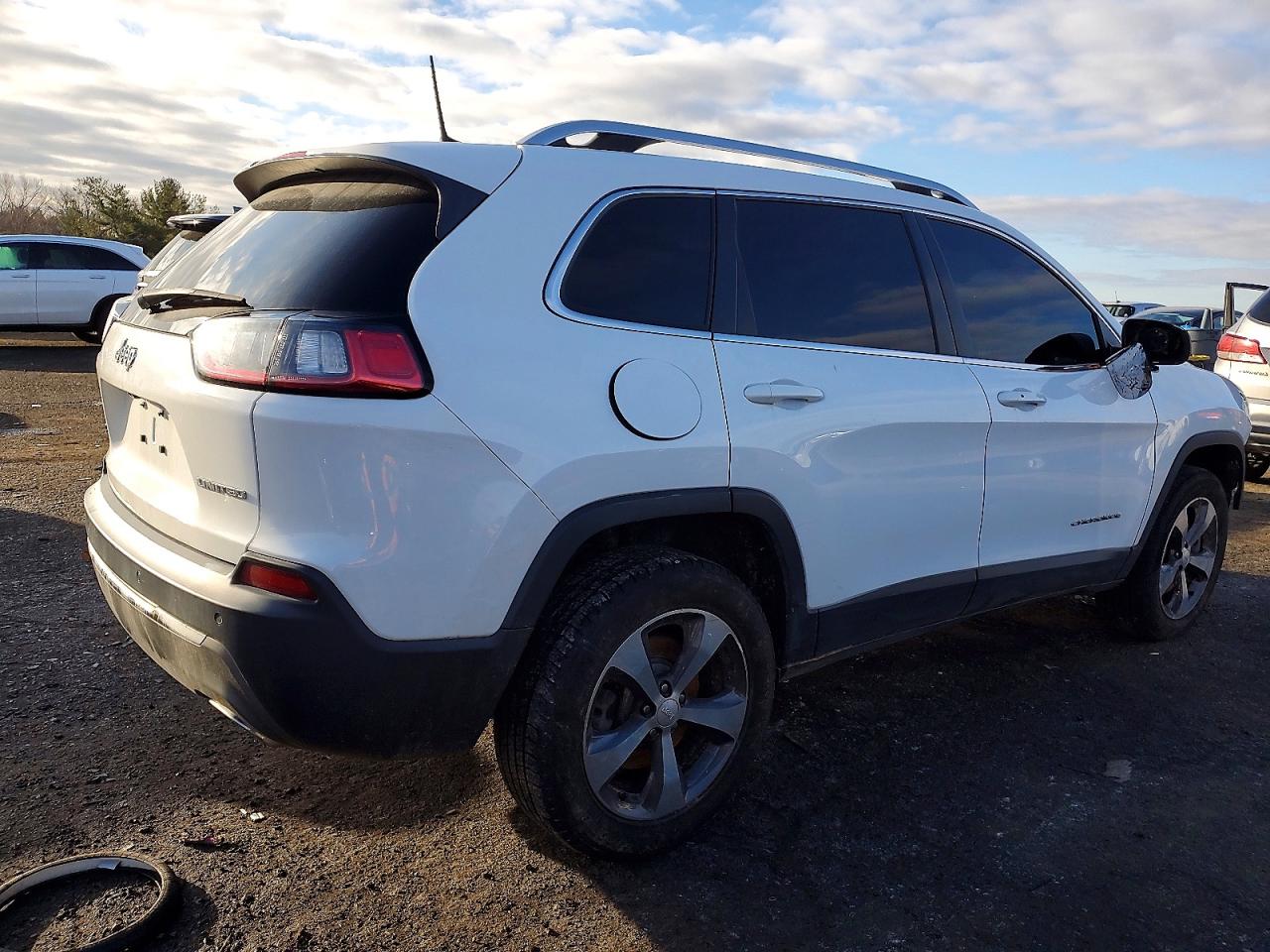 2019 JEEP CHEROKEE LIMITED photo 3