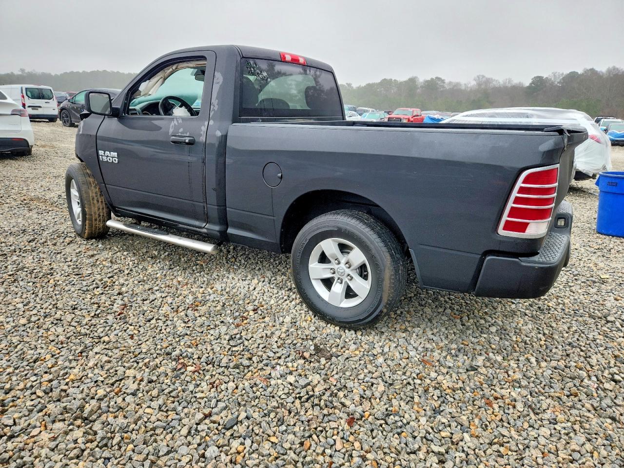 2016 RAM 1500 ST photo 2