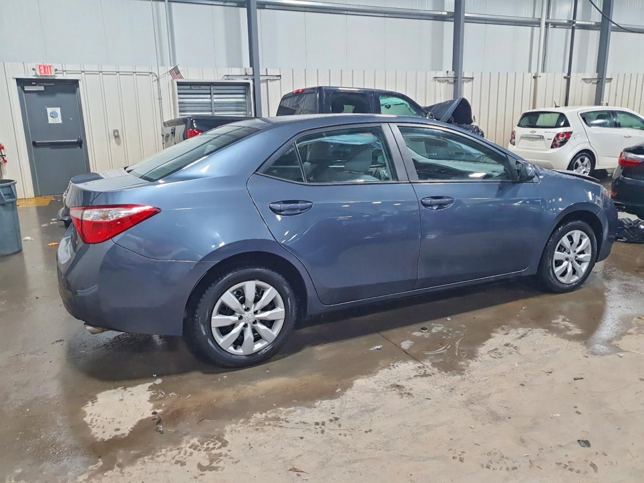 2016 TOYOTA COROLLA L photo 3